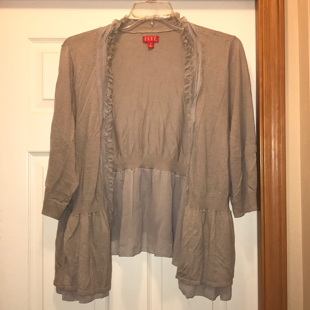 Grey cardigan